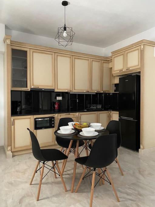M&F Meteora Apartments #2 كالامباكا المظهر الخارجي الصورة