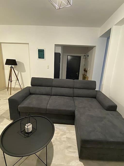 M&F Meteora Apartments #2 كالامباكا المظهر الخارجي الصورة