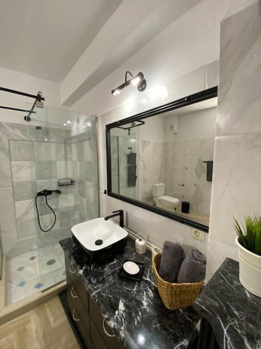 M&F Meteora Apartments #2 كالامباكا المظهر الخارجي الصورة